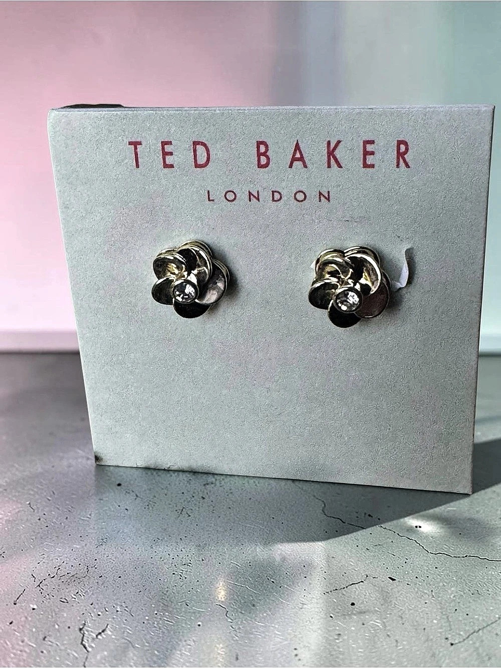 Ted Baker Pelipa Polished Flower Stud Earrings Gold-Tone Stud Earrings NWT